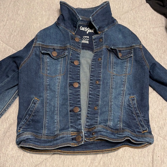 Jean jacket - Picture 1 of 2
